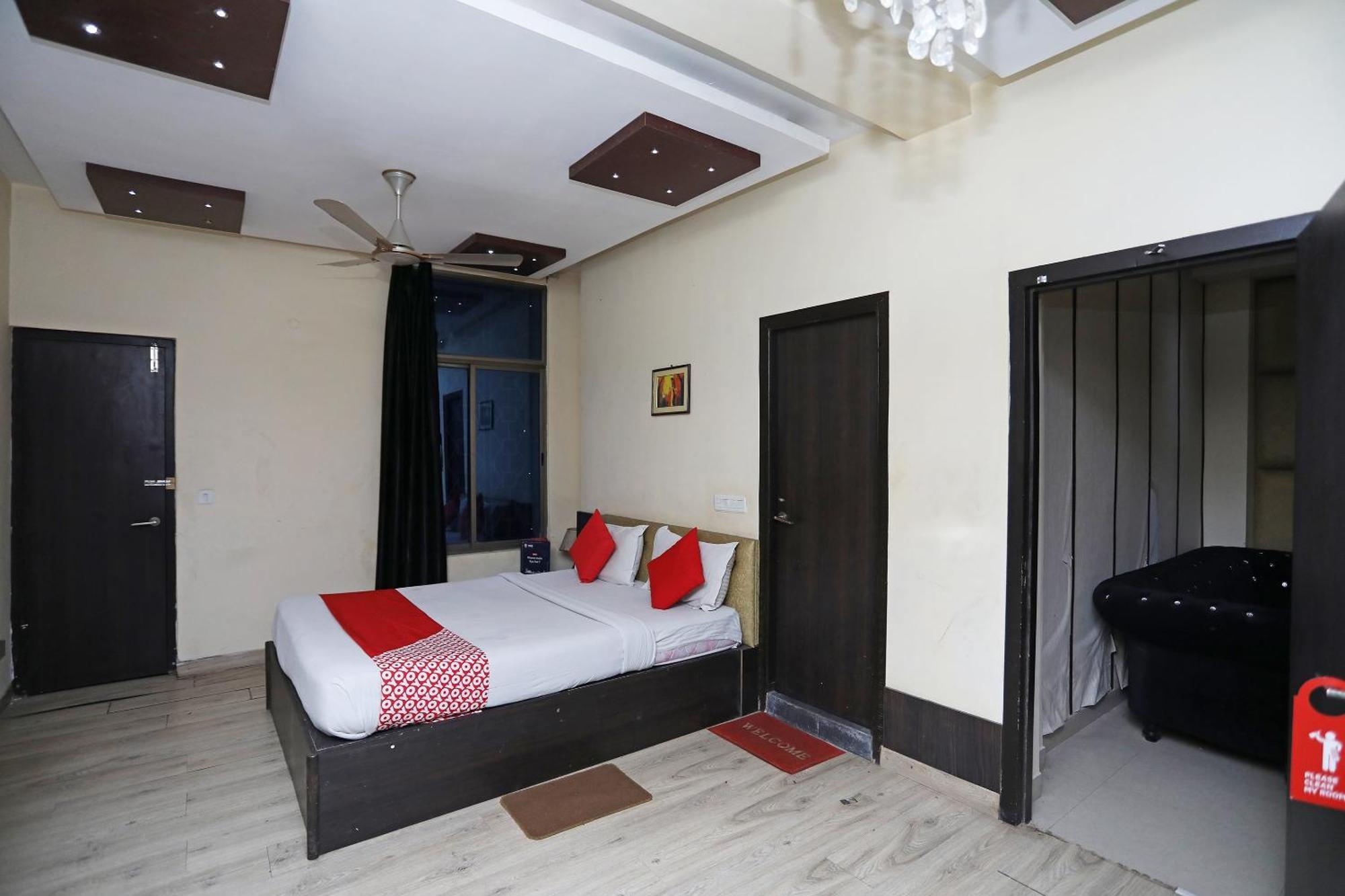 Collection O River Bay Resort Diamond Harbour Exterior foto